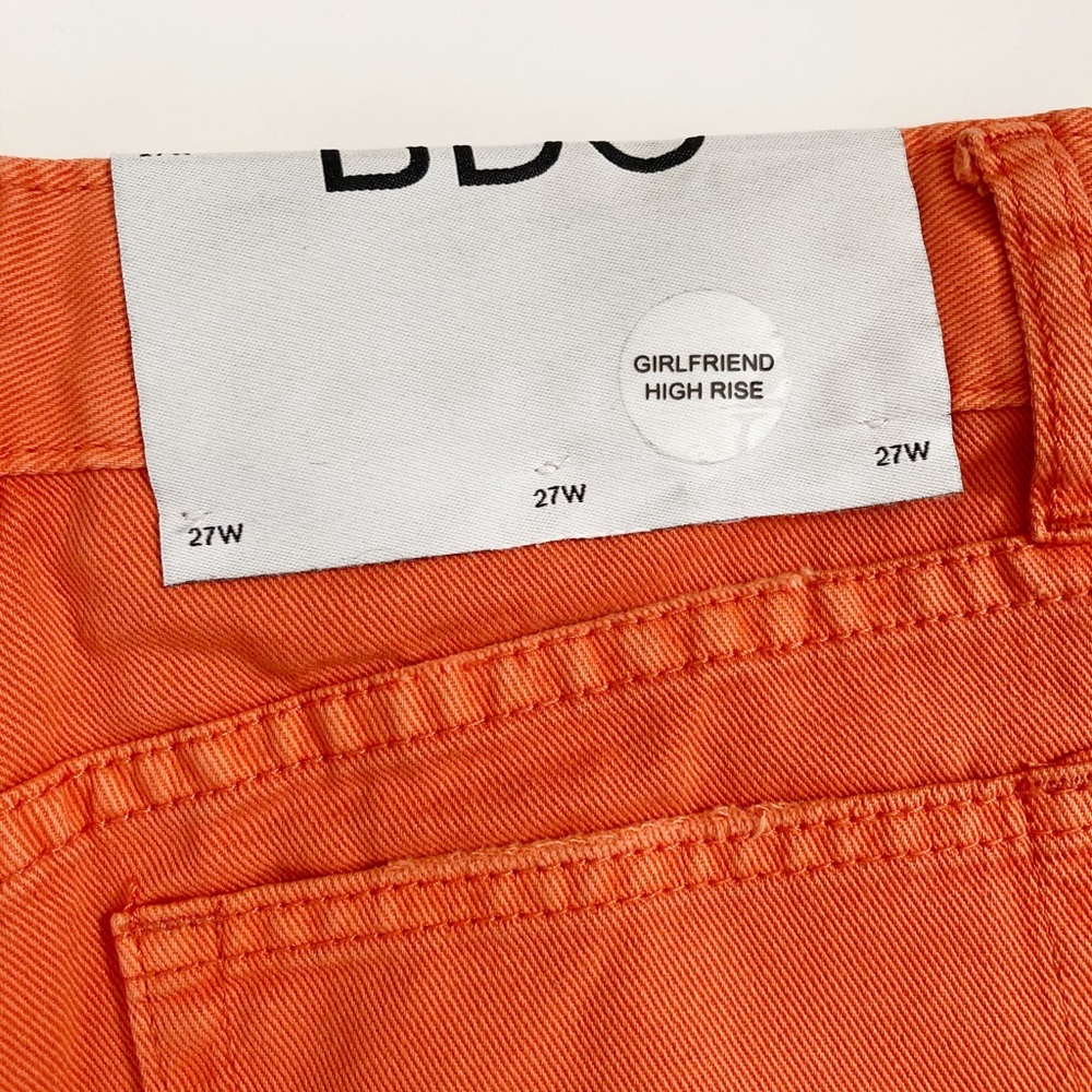 Urban Outfitters BDG Girlfriend Shorts - Picture 4 of 4